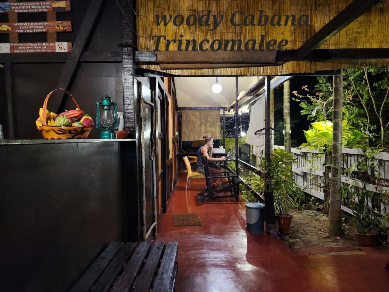 Woody Cabana Guest House Trincomalee Ngoại thất bức ảnh